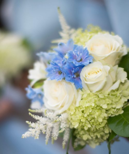 Larkspur-Floral-Design-Cambridge-lime-green-powder-blue-bouquets-Christs-College-Wedding-cambridge