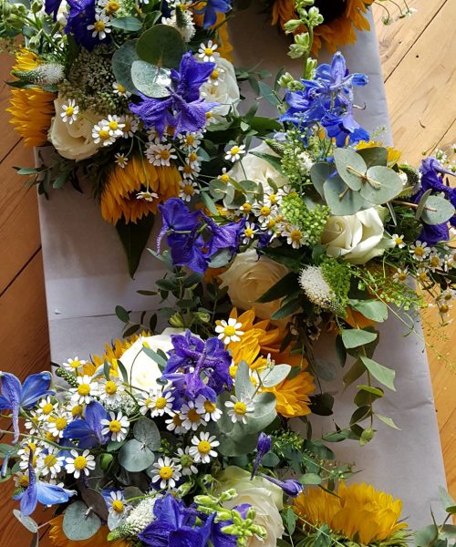 Meadowy bouquets Larkspur Floral Design Blue yellow daisy