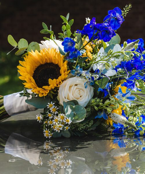 Rustic-sunflower-&-meadow-blooms-bridal-bouquet-Larkspur-Floral-Design-Florist-Cambridge-UK