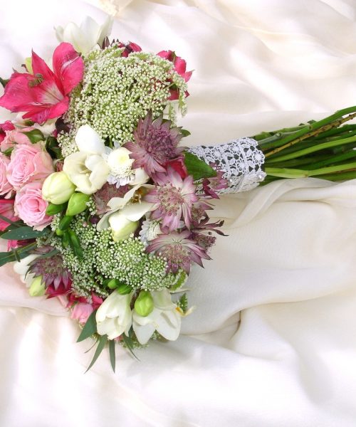 Small-Bridal-Posy-Pink-White- Larkspur-Floral-Design-Cambridge-UK