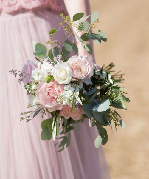 loose-naturalistic-posy-white-&-soft-pink-Bassmead-Manor-Larkspur-Floral-Design-Florist-Cambridge-UK